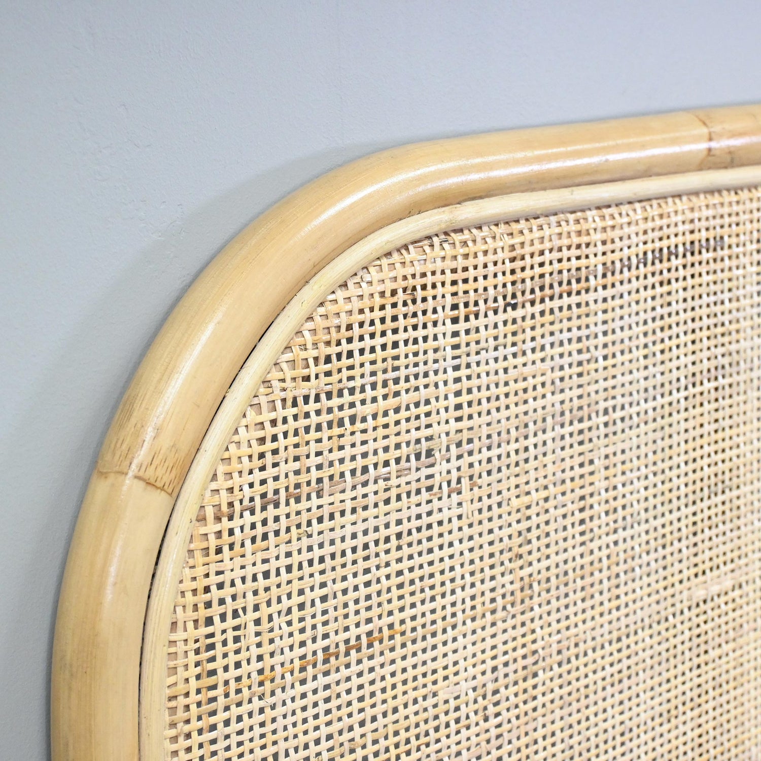 Lativia sängynpääty 120cm rottinki