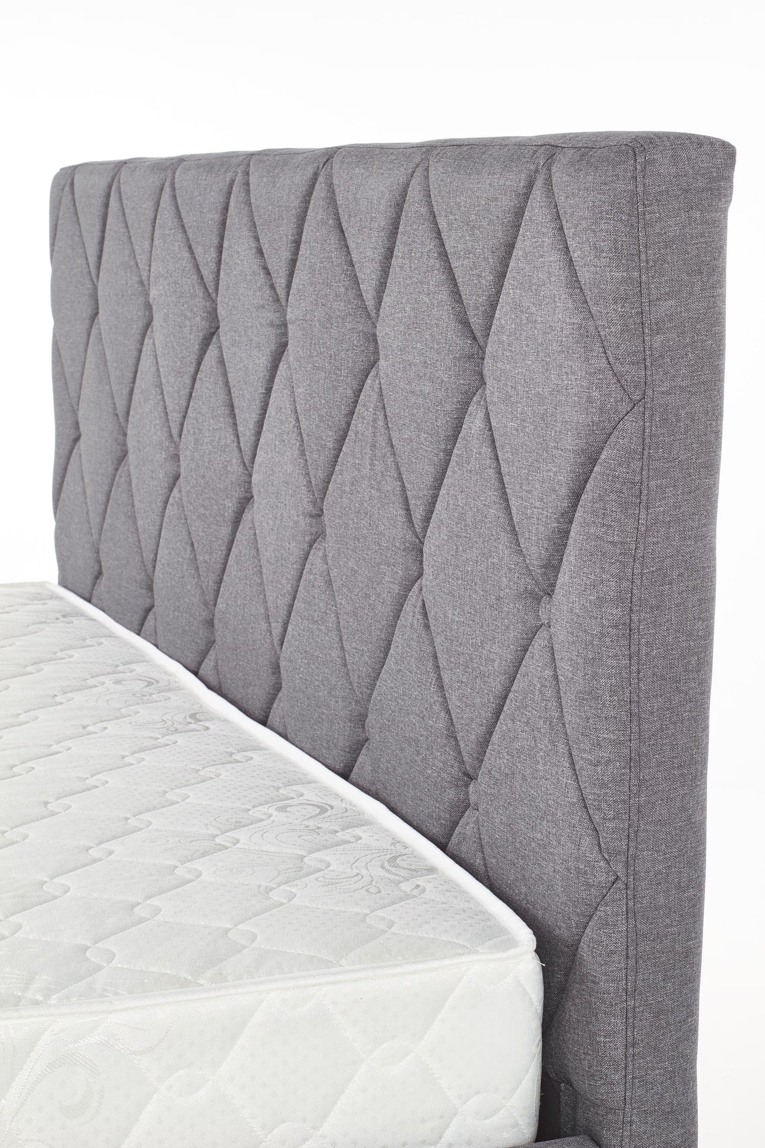 Bettina sänky säilytyslaatikolla