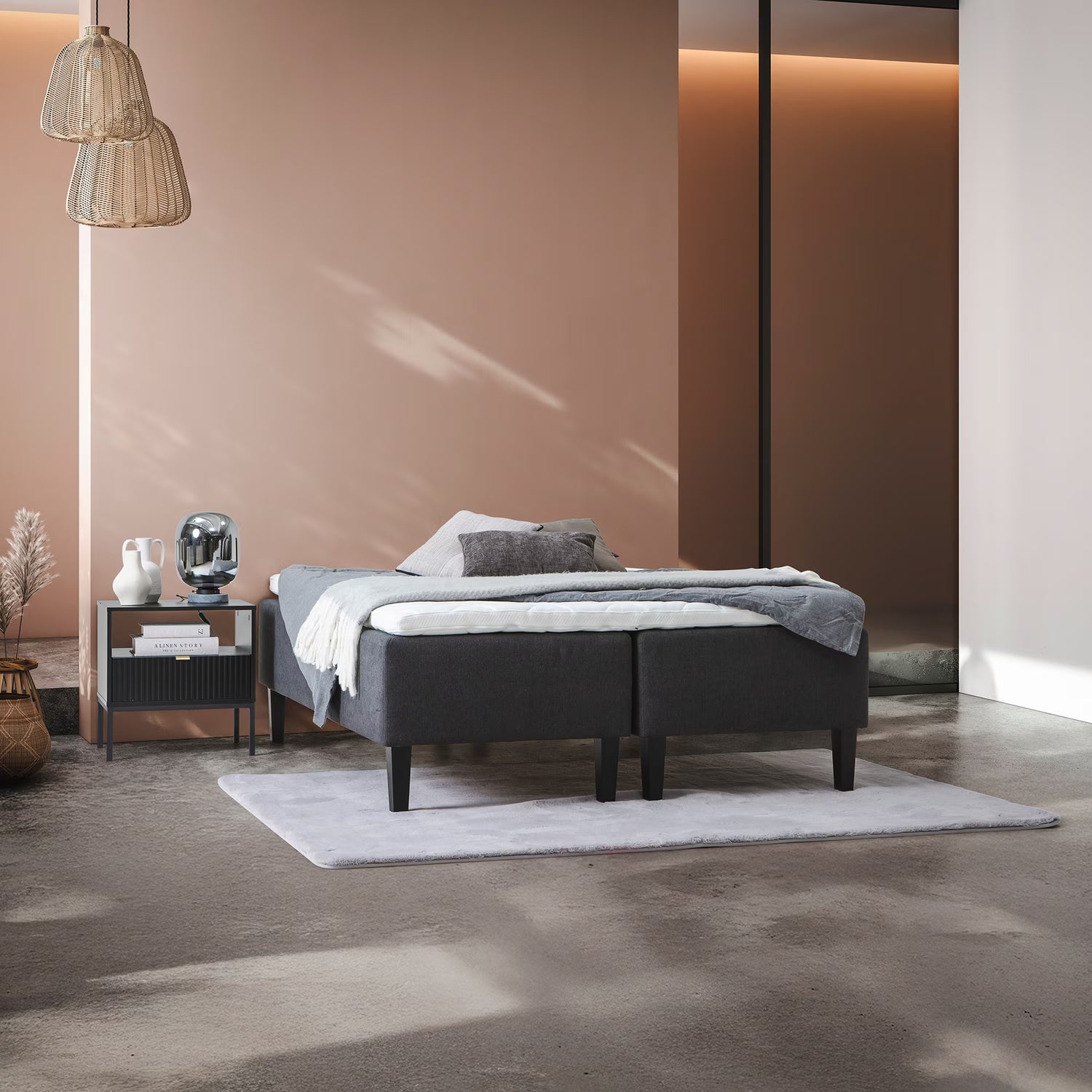 N&L Moon gold runkosänky antrasiitti