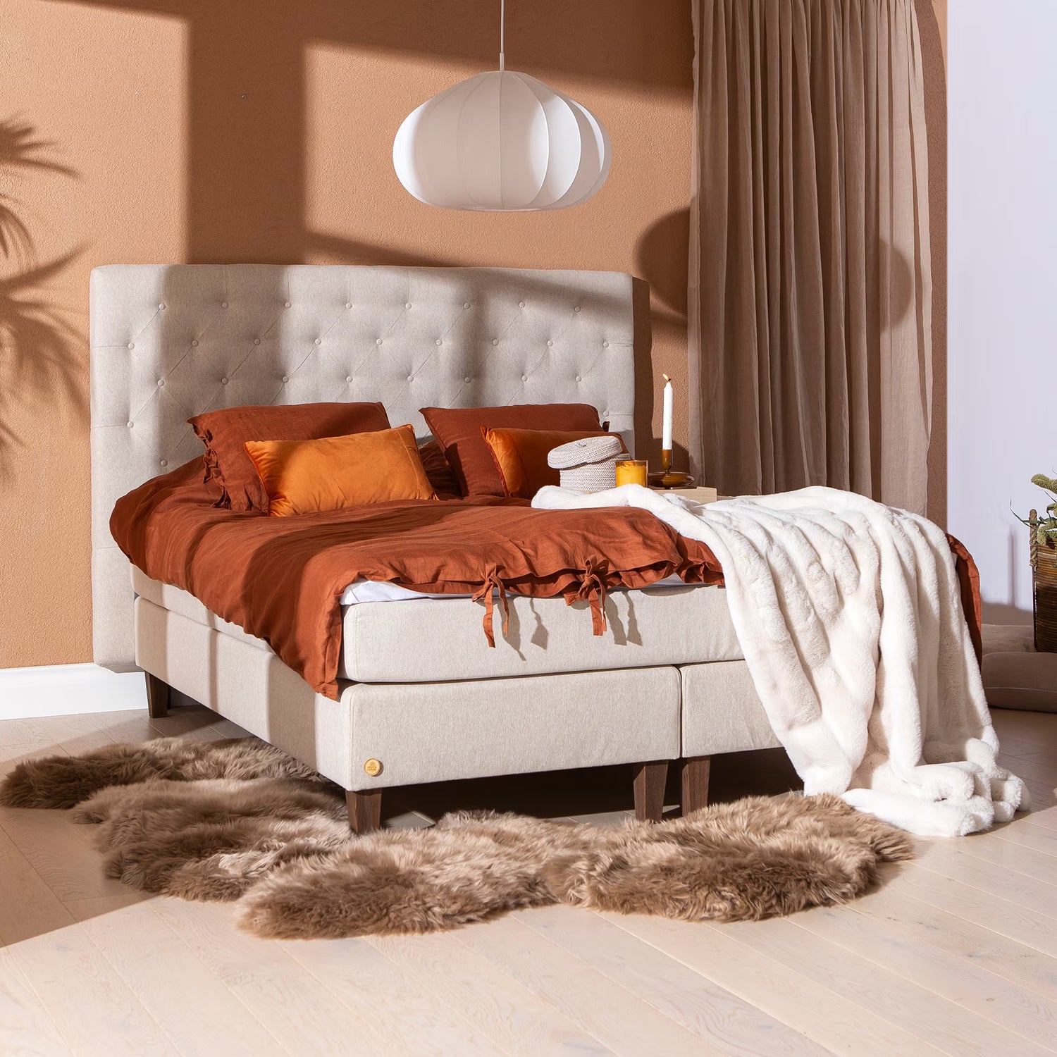 N&L Moon Gold Muistivaahto Jenkkisänky beige