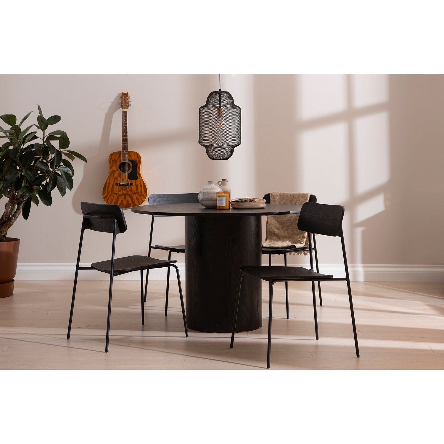 Rotondo ruokapöytä pyöreä 120 cm