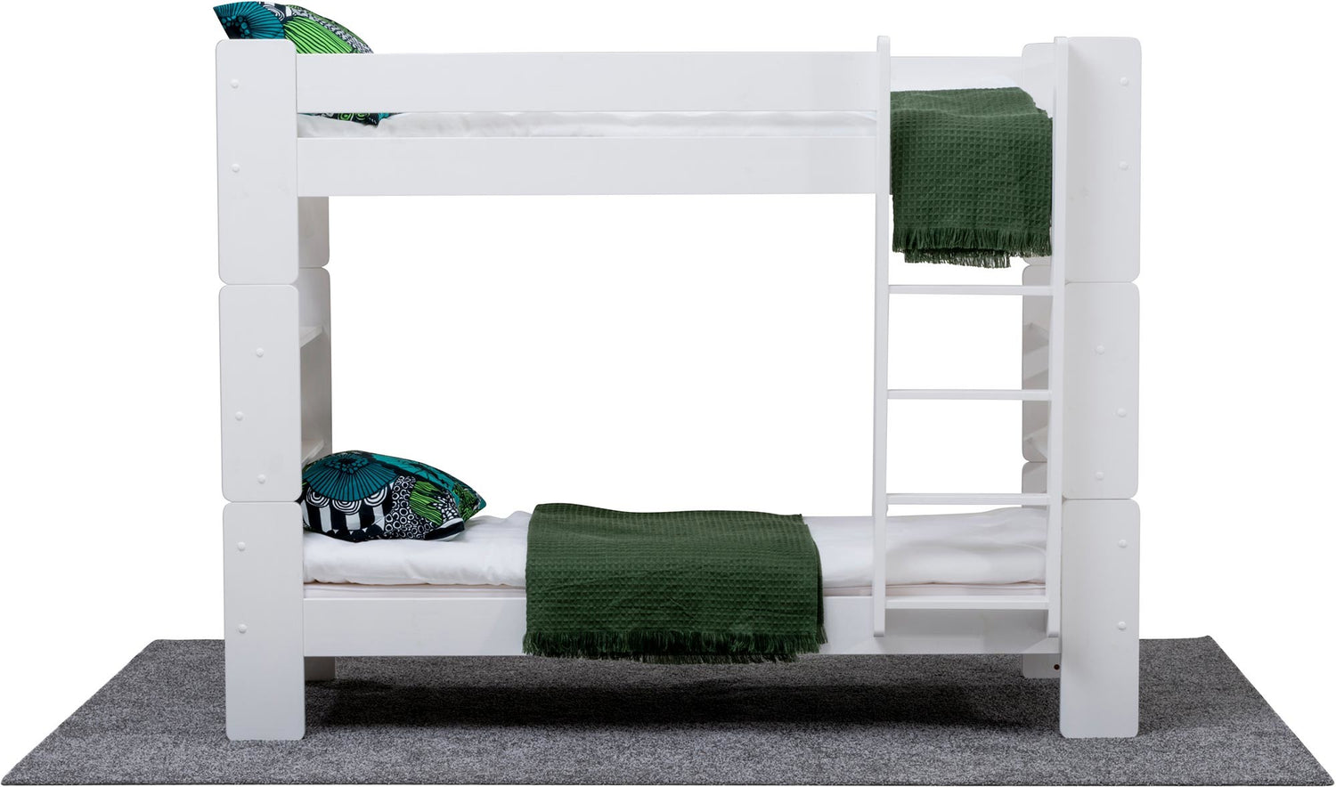 Pesäpuu kerrosänky