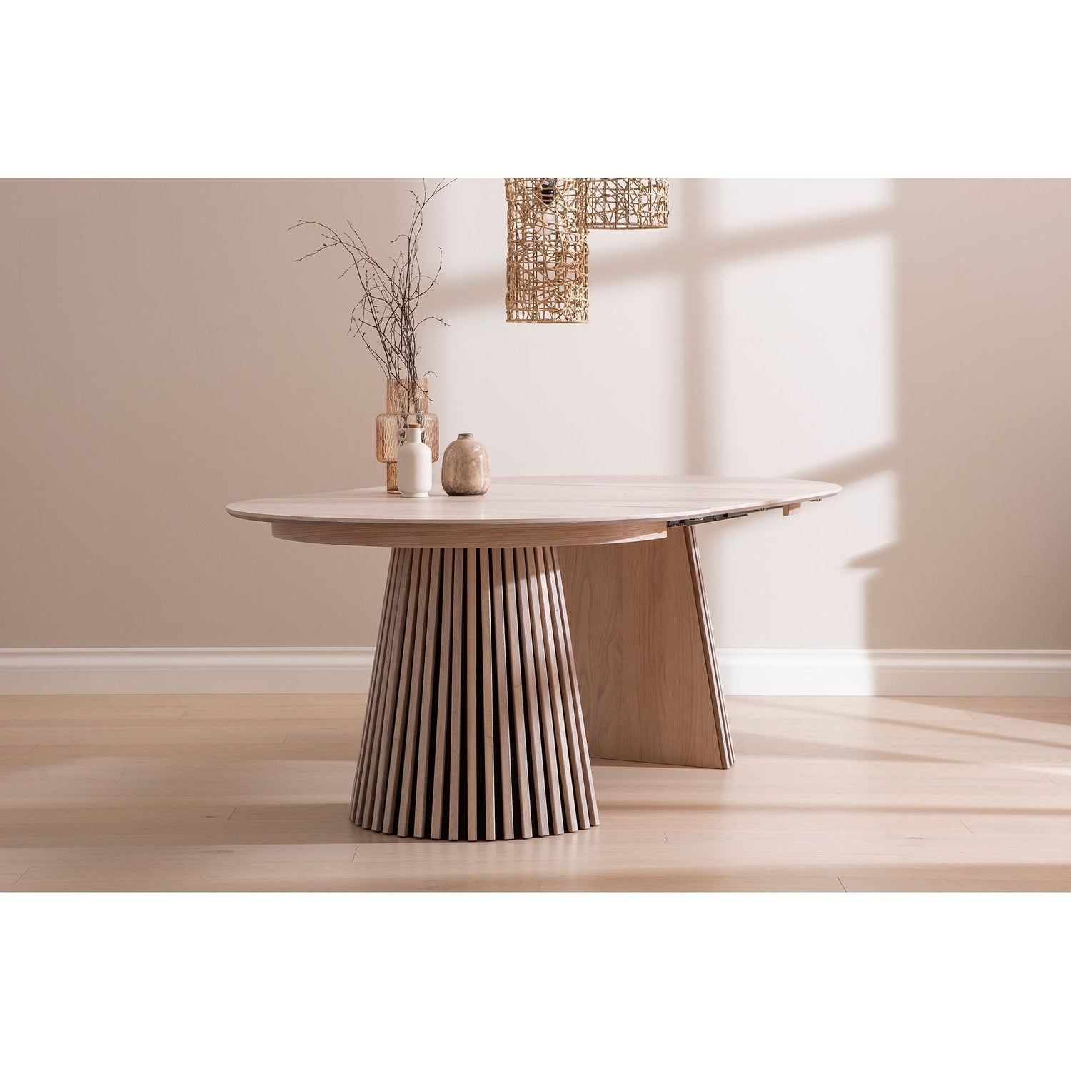 Metz, jatkettava ruokapöytä 120 - 200cm