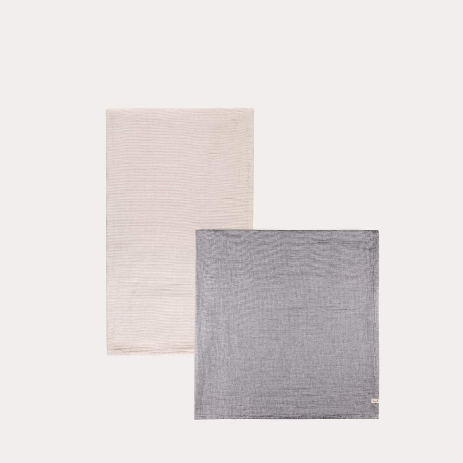 Fanni K Päiväpeite Usva