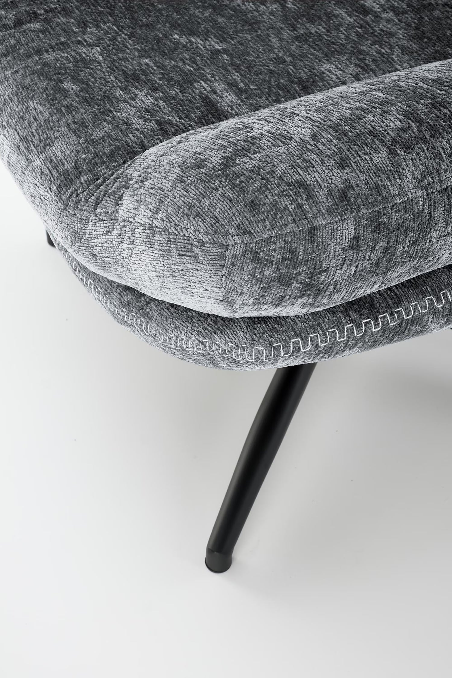 Ruben, nojatuoli + rahi