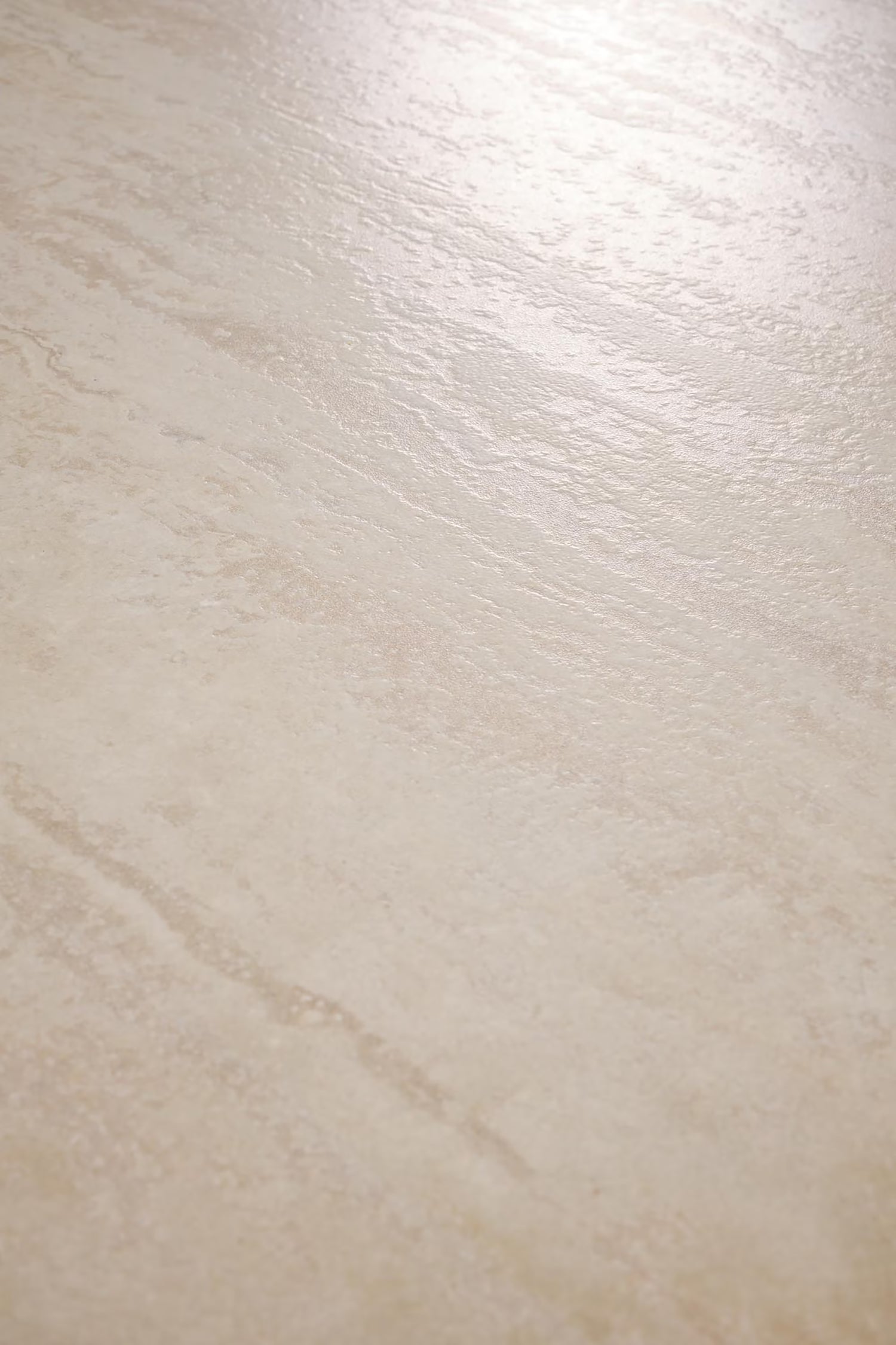 Livora ruokapöytä jatkettava