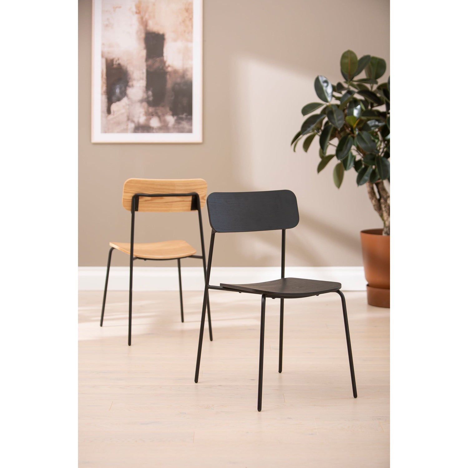 Room Concept Maiju ruokatuoli musta