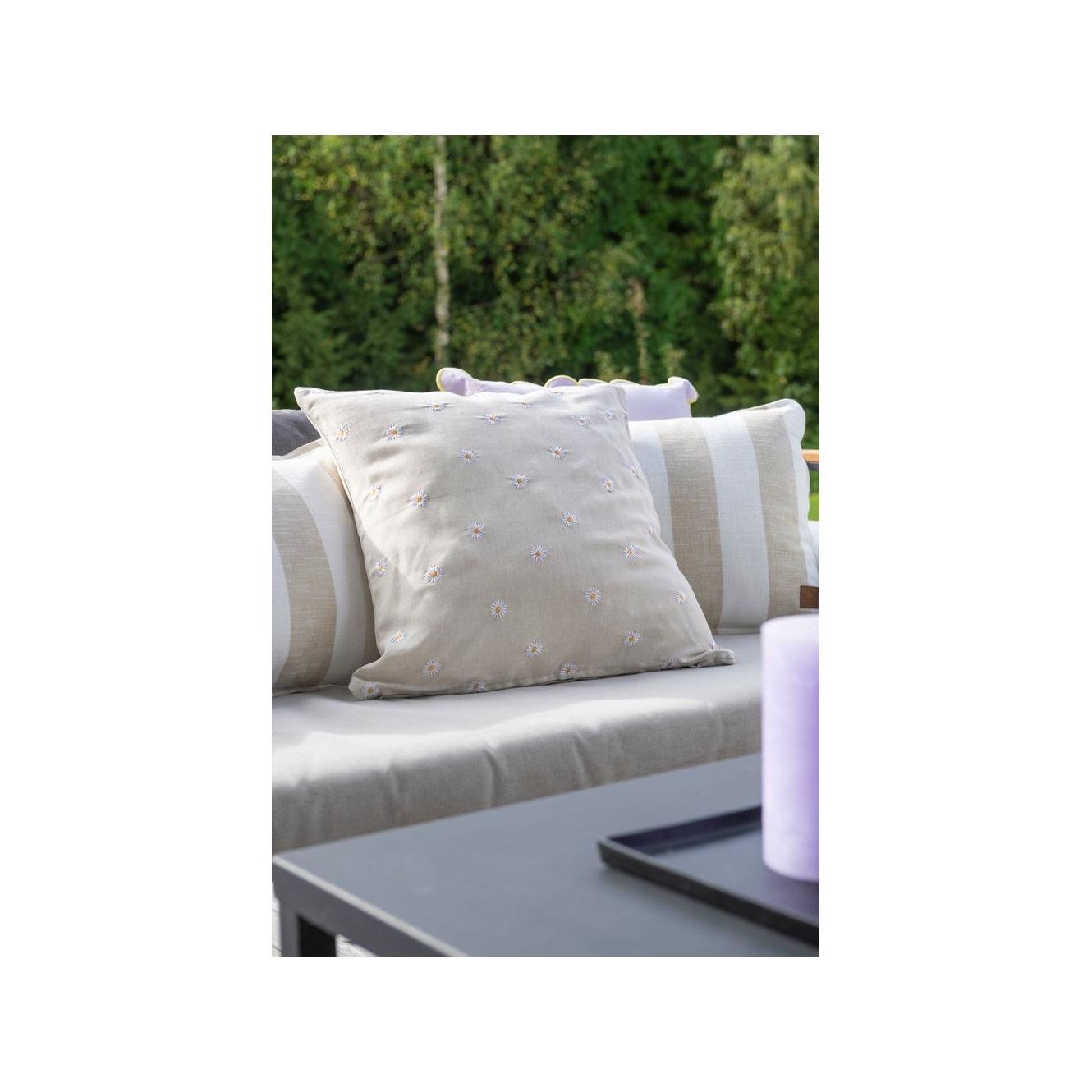 Fanni K Aurora, koristetyyny 50 x 50 cm