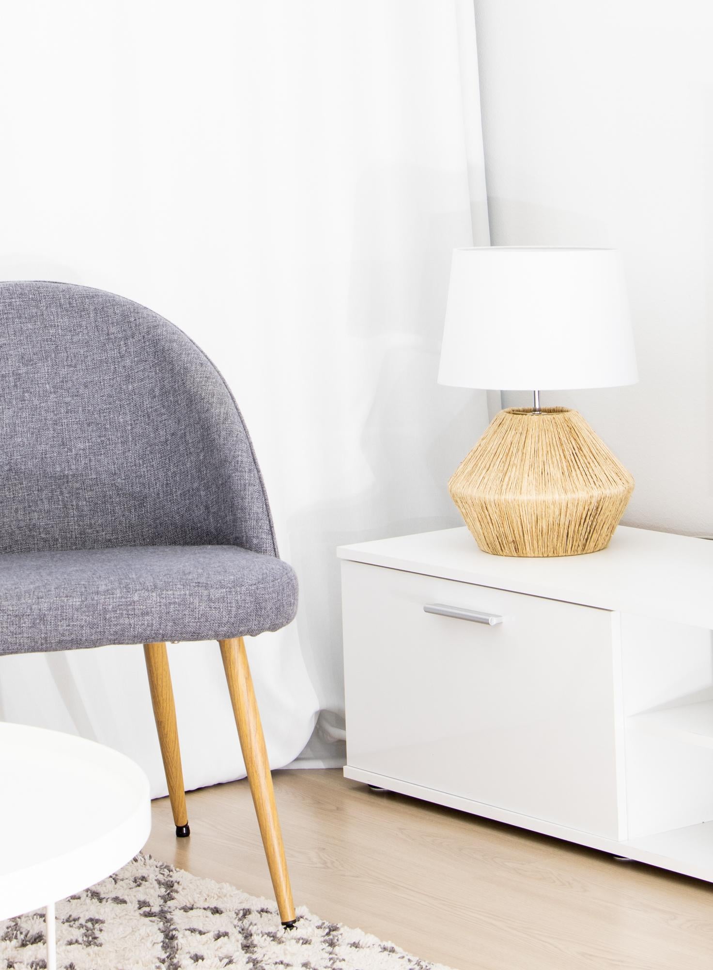 Addie, pöytävalaisin