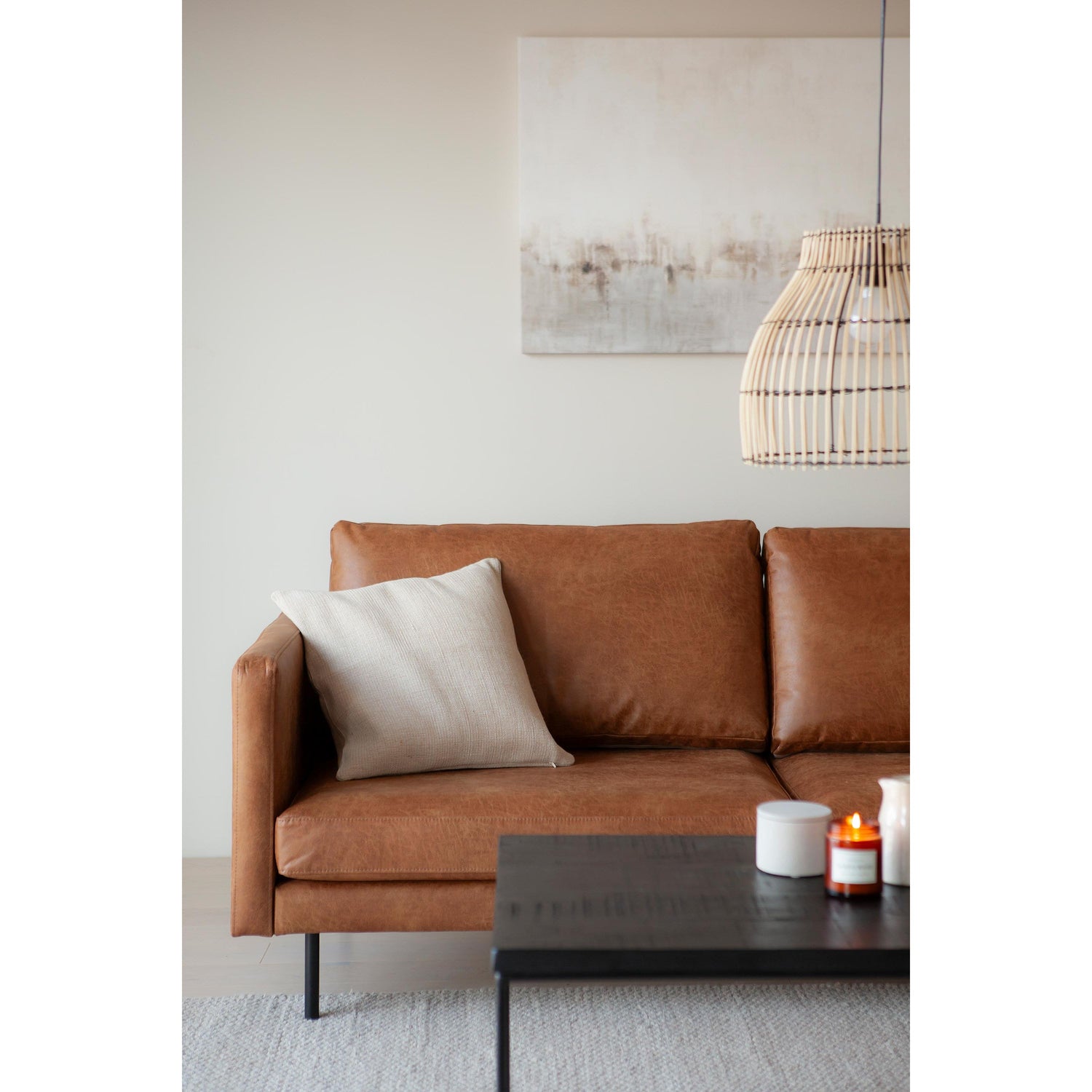 Scandic Collection Copenhagen 3-istuttava, bonded konjakki-3-istuttava sohva-Scandic collection-Ryhdikäs-Tukeva-Skandinaavinen-Finlandia Living