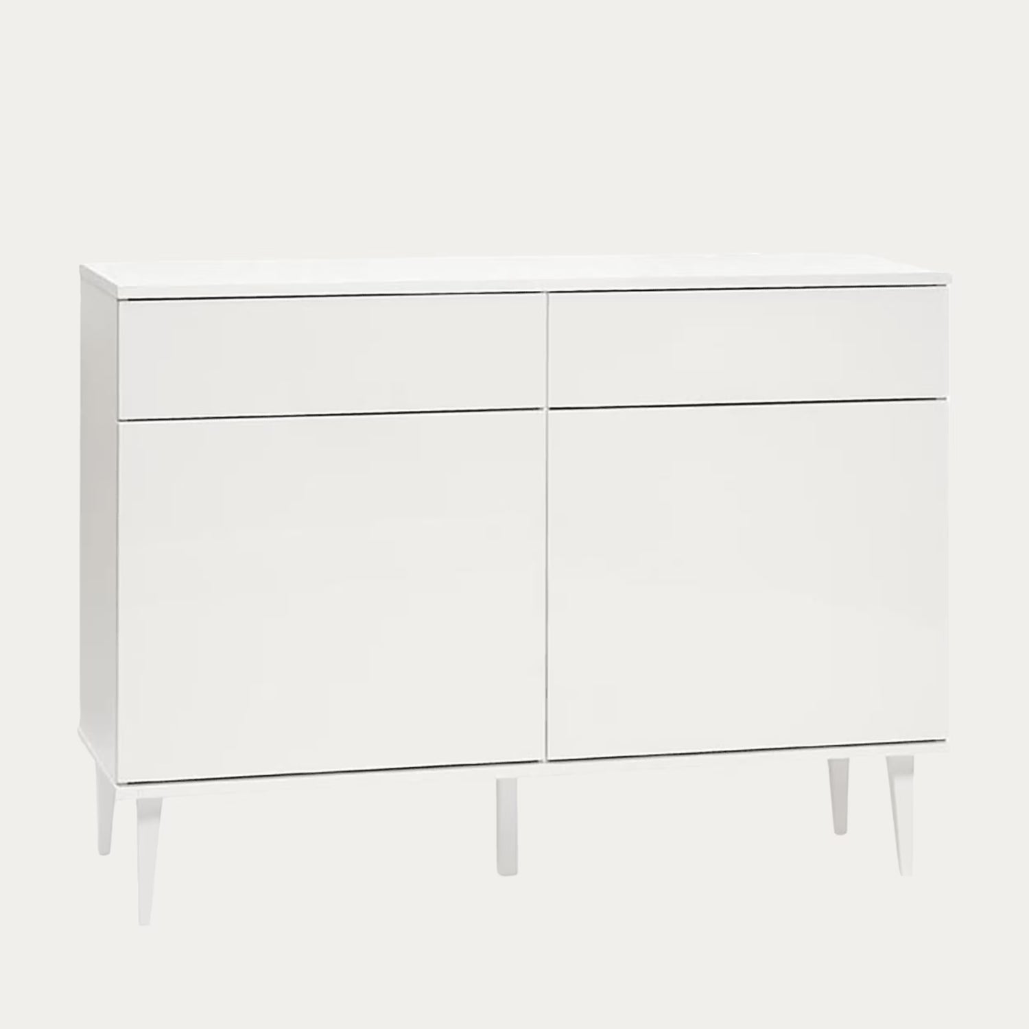 Taiga, 7.12 Lipasto 2 laatikolla ja ovilla